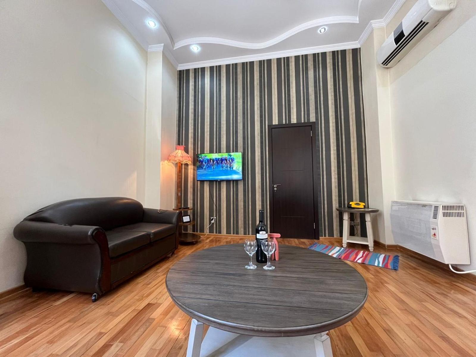 Old Batumi Apartment On Kostava 9 Zewnętrze zdjęcie